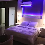 Marina Suhar Hotel