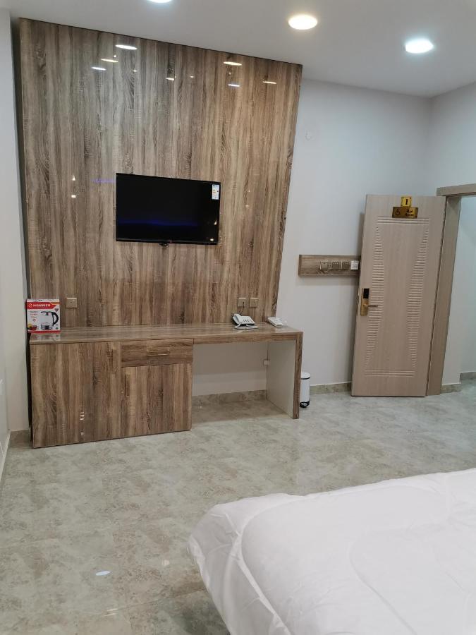 Hotel Marina *